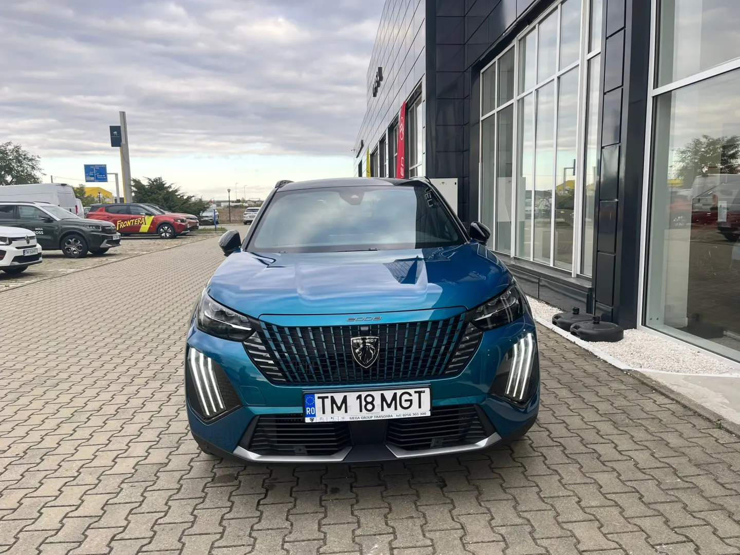 NOUL PEUGEOT 2008 SUV GT 1.2 HYBRID 145 CP E-DCS6