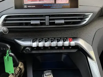 Peugeot 3008 Allure cutie automata 1.6