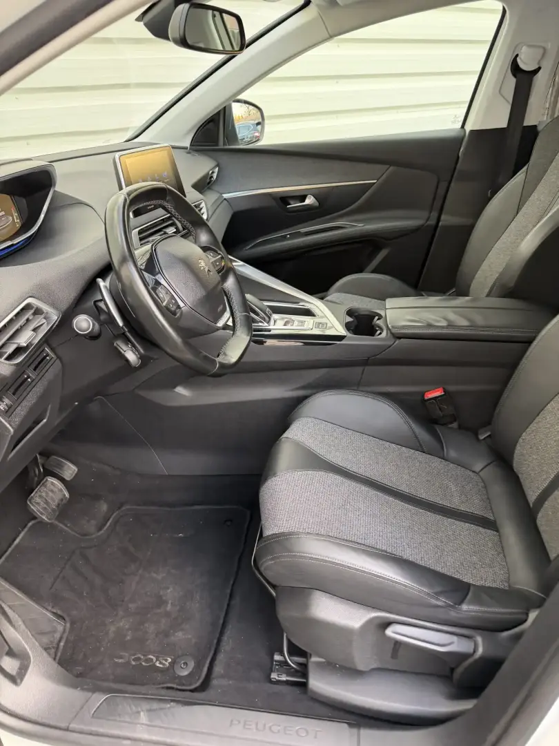 Peugeot 3008 Allure cutie automata 1.6