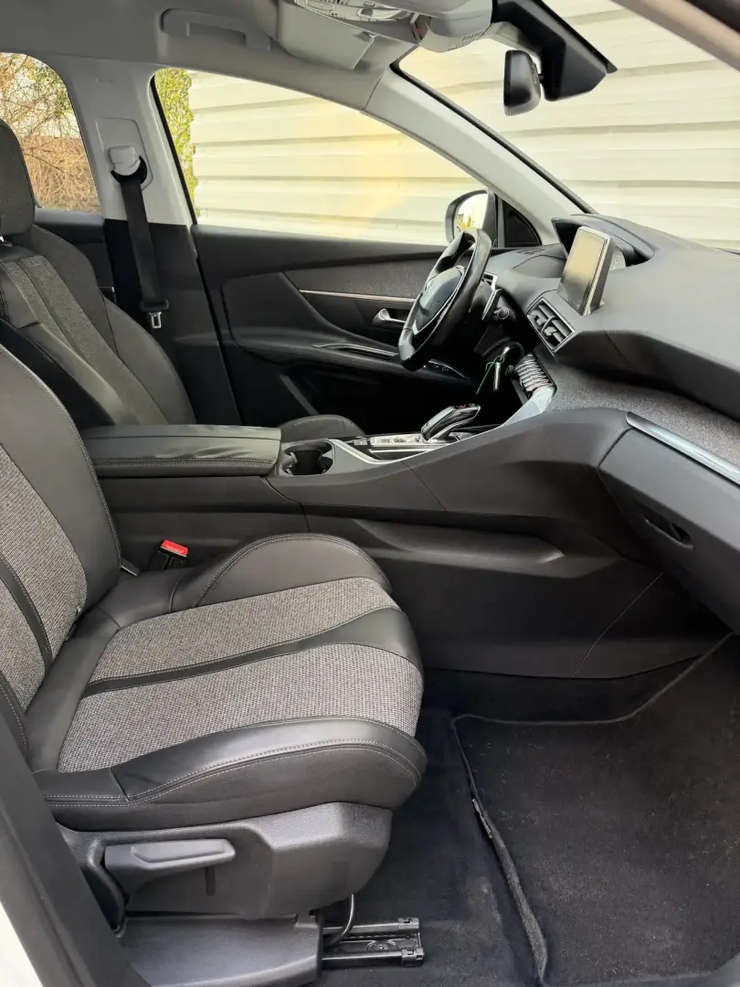 Peugeot 3008 Allure cutie automata 1.6