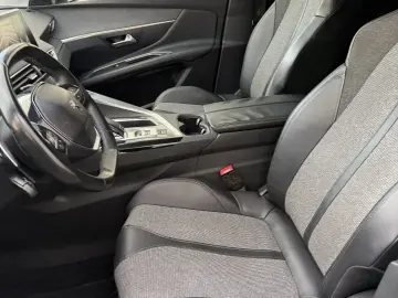 Peugeot 3008 Allure cutie automata 1.6