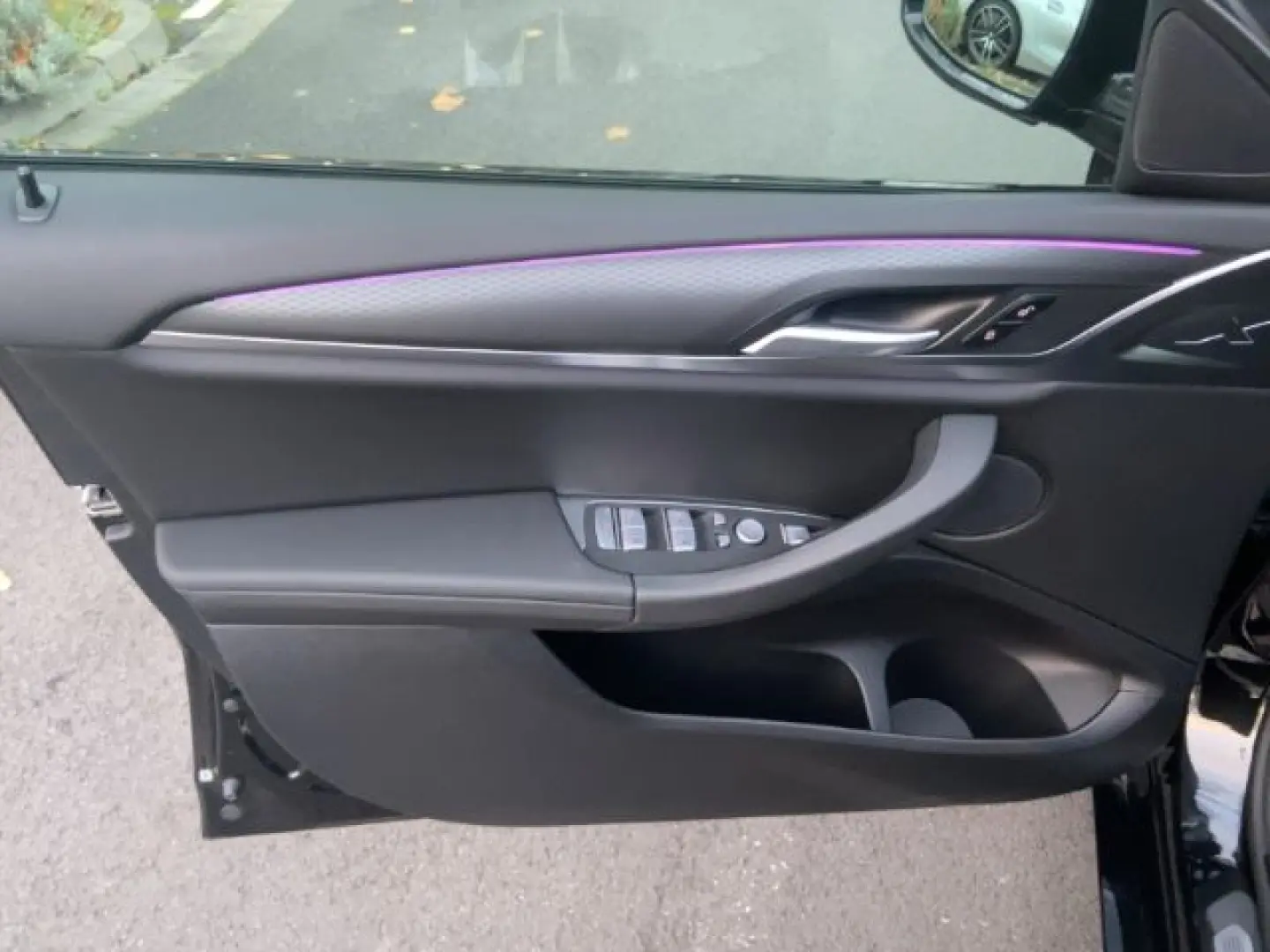 X4 xDrive 20i M Sport AHK El. Panodach Navi Digi