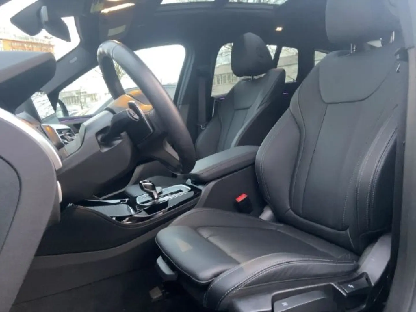 X4 xDrive 20i M Sport AHK El. Panodach Navi Digi