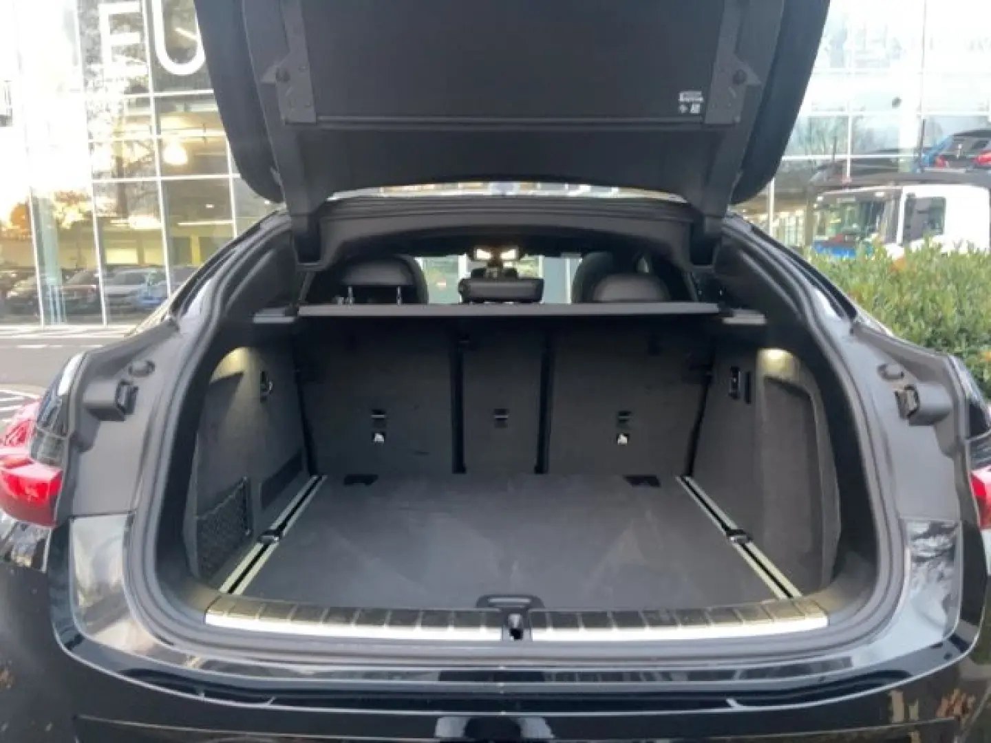 X4 xDrive 20i M Sport AHK El. Panodach Navi Digi