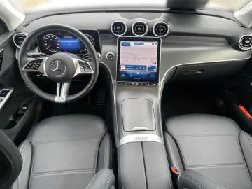 GLC 300 de 4M Coupé AVANTGARDE