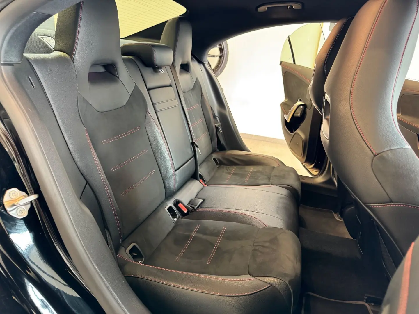 CLA 220 d AMG-Line Spurhalte Ambiente Tüv Neu