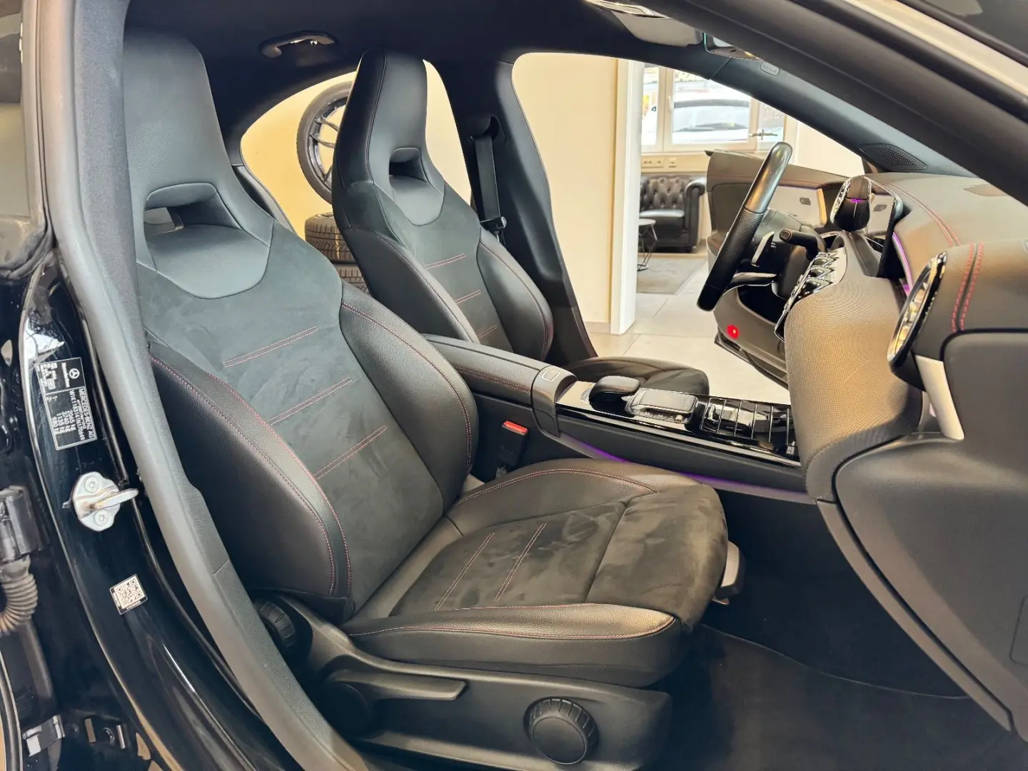 CLA 220 d AMG-Line Spurhalte Ambiente Tüv Neu