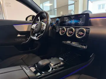 CLA 220 d AMG-Line Spurhalte Ambiente Tüv Neu