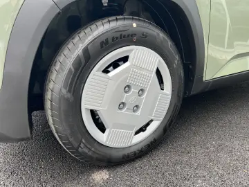 Hyundai Inster Highway   2025