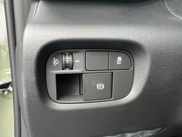 Hyundai Inster Highway   2025