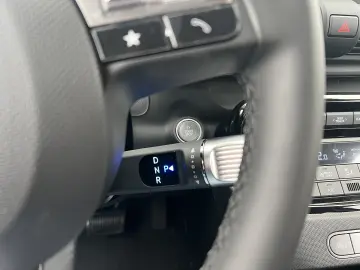 Hyundai Inster Highway   2025