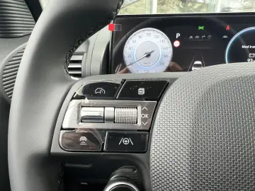 Hyundai Inster Highway   2025