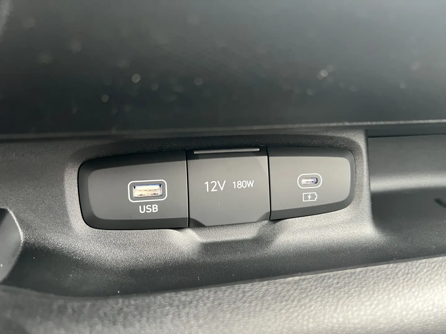 Hyundai Inster Highway   2025