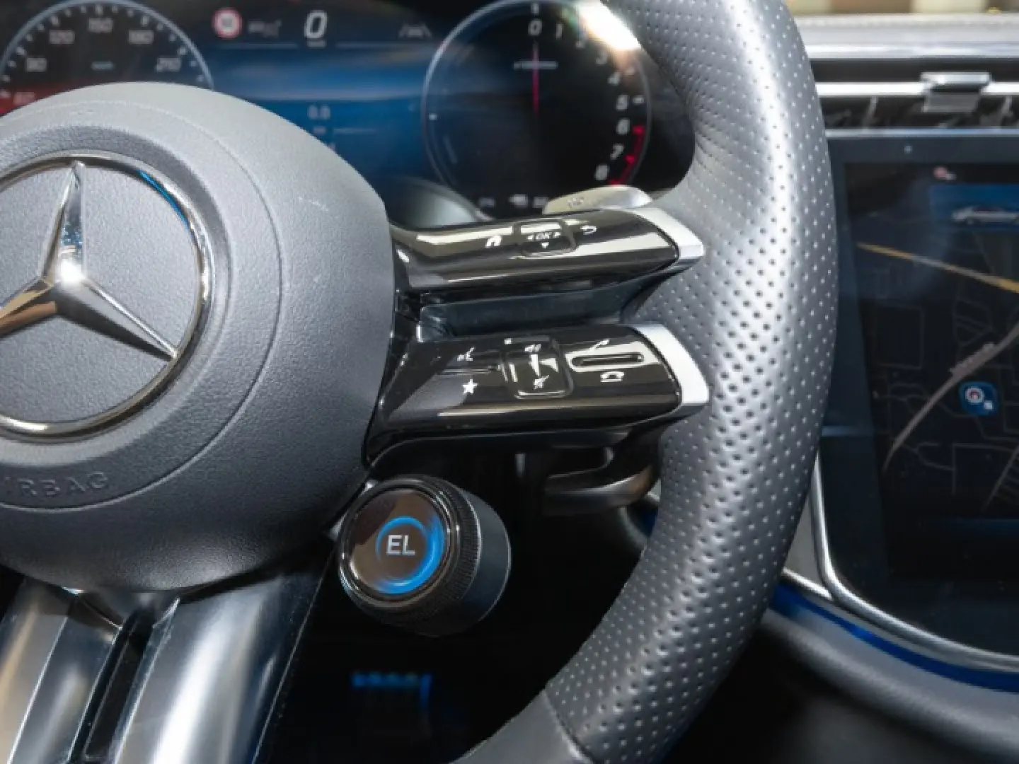 Mercedes-AMG E 53 4Matic  LIGHT Panorama 360 -Kamera