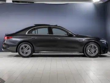 Mercedes-AMG E 53 4Matic  LIGHT Panorama 360 -Kamera