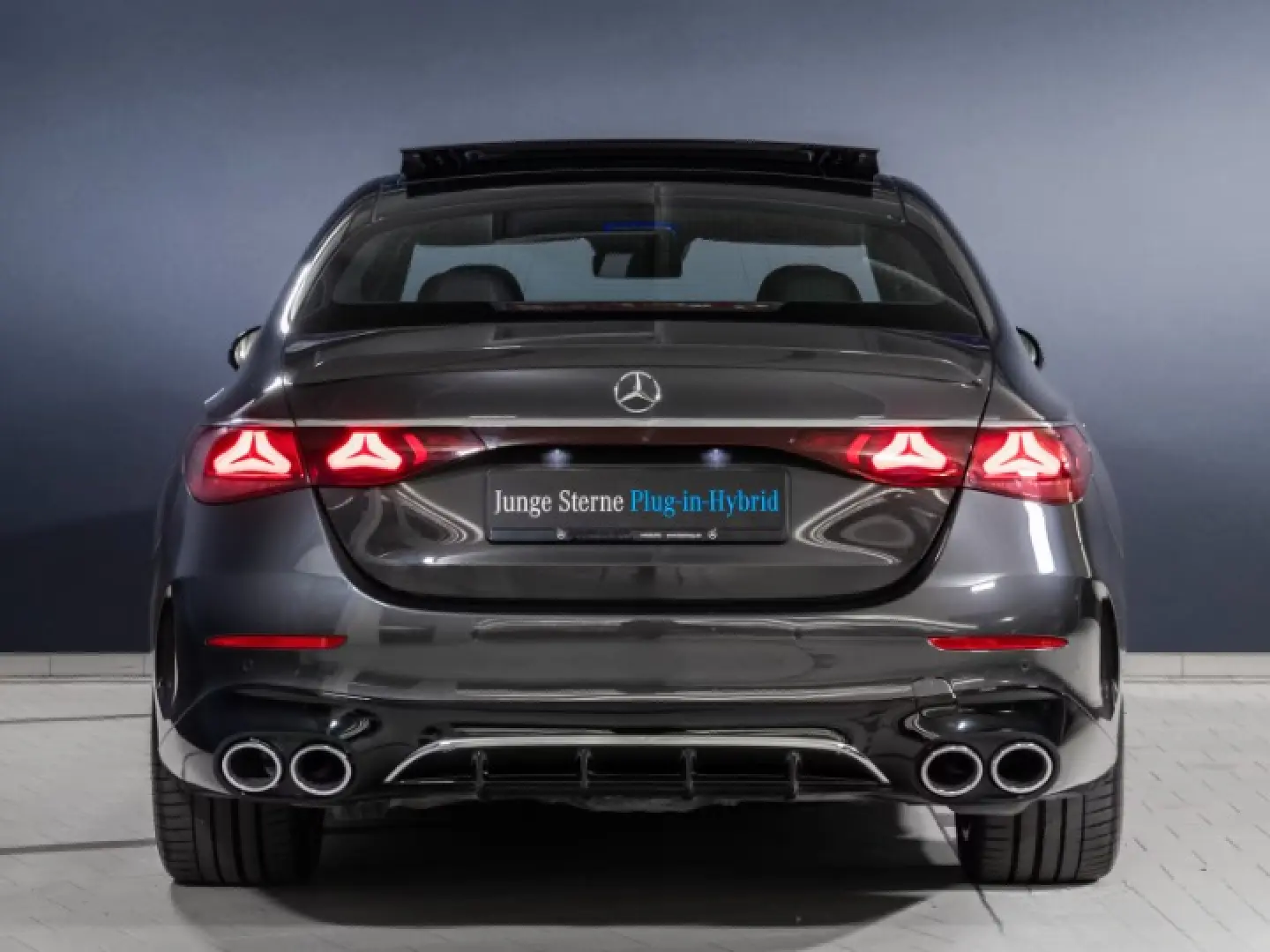 Mercedes-AMG E 53 4Matic  LIGHT Panorama 360 -Kamera