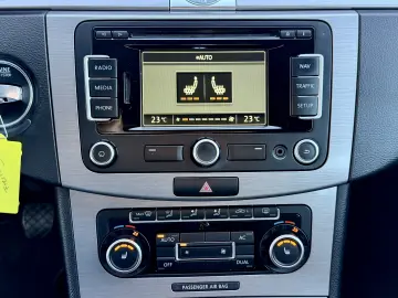 Volkswagen Passat B7