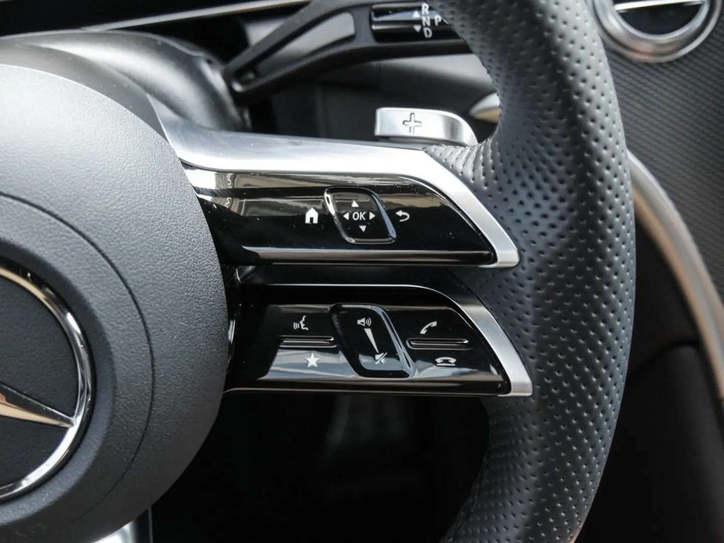 GLC 300e 4M Coupé AMG LED NAV KEYL KAM LM MEMORY