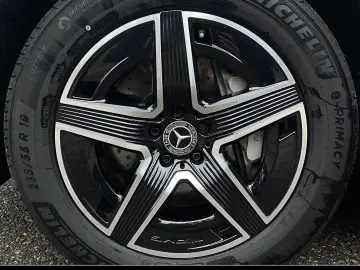 GLC 200 4M AMG Pano AHK Memory Vorr.-Distronic