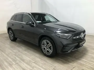 GLC 220 d 4M AMG  Kamera AHK Pano DIGITAL LIGHT