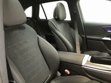 GLC 220 d 4M AMG  Kamera AHK Pano DIGITAL LIGHT