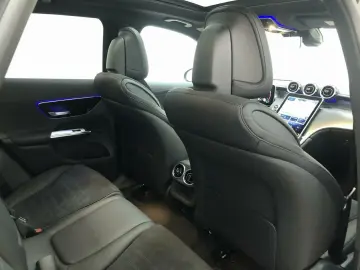 GLC 220 d 4M AMG  Kamera AHK Pano DIGITAL LIGHT