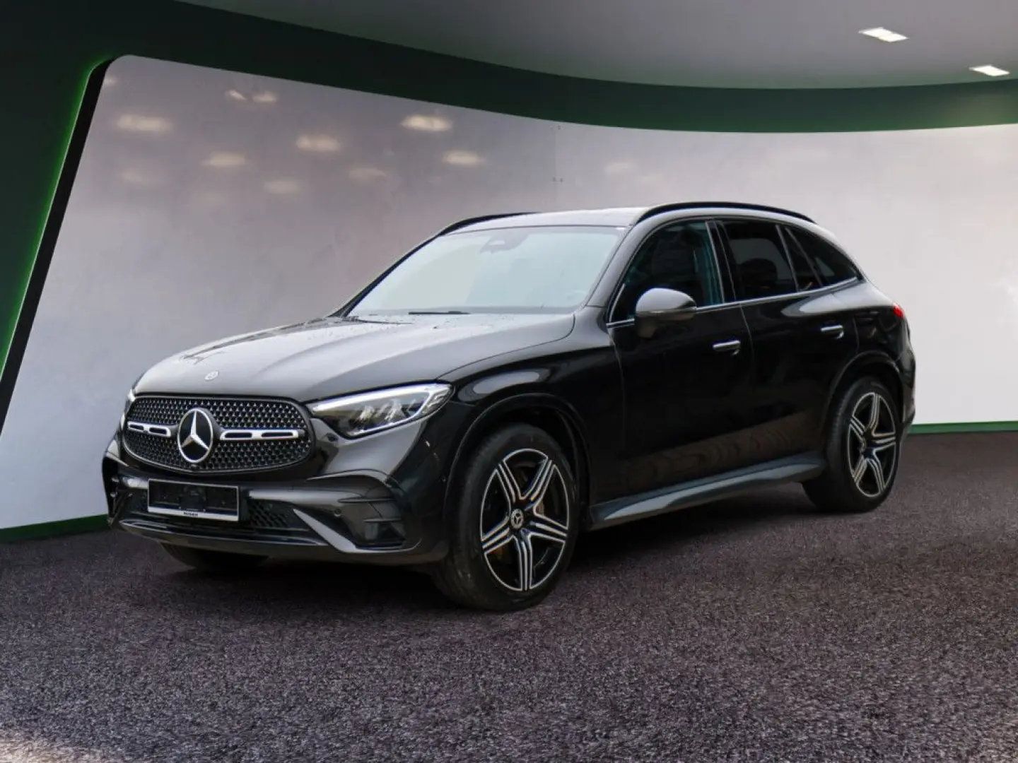 GLC 220 d 4M AMG Sport Advanced  AHK Abstandstem