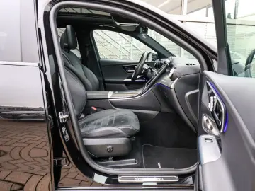 GLC 220 d 4M AMG Sport Advanced  AHK Abstandstem