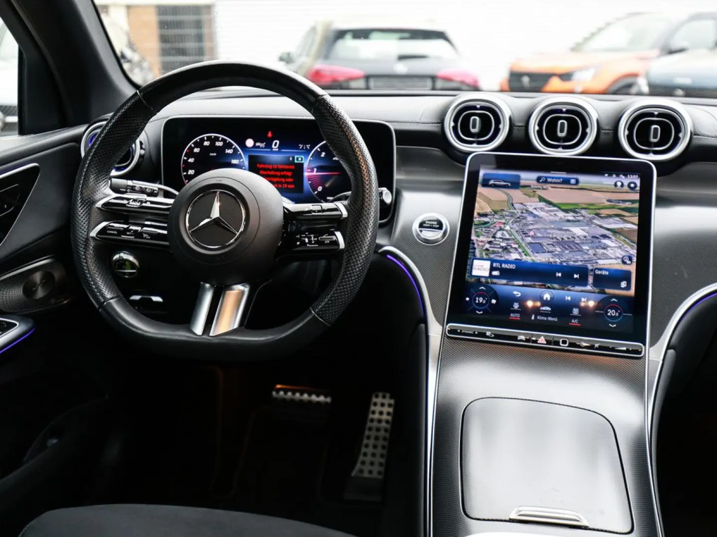 GLC 220 d 4M AMG Sport Advanced  AHK Abstandstem