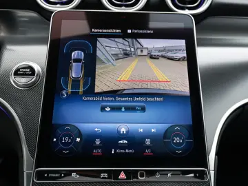 GLC 220 d 4M AMG Sport Advanced  AHK Abstandstem