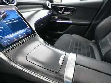 GLC 220 d 4M AMG Sport Advanced  AHK Abstandstem