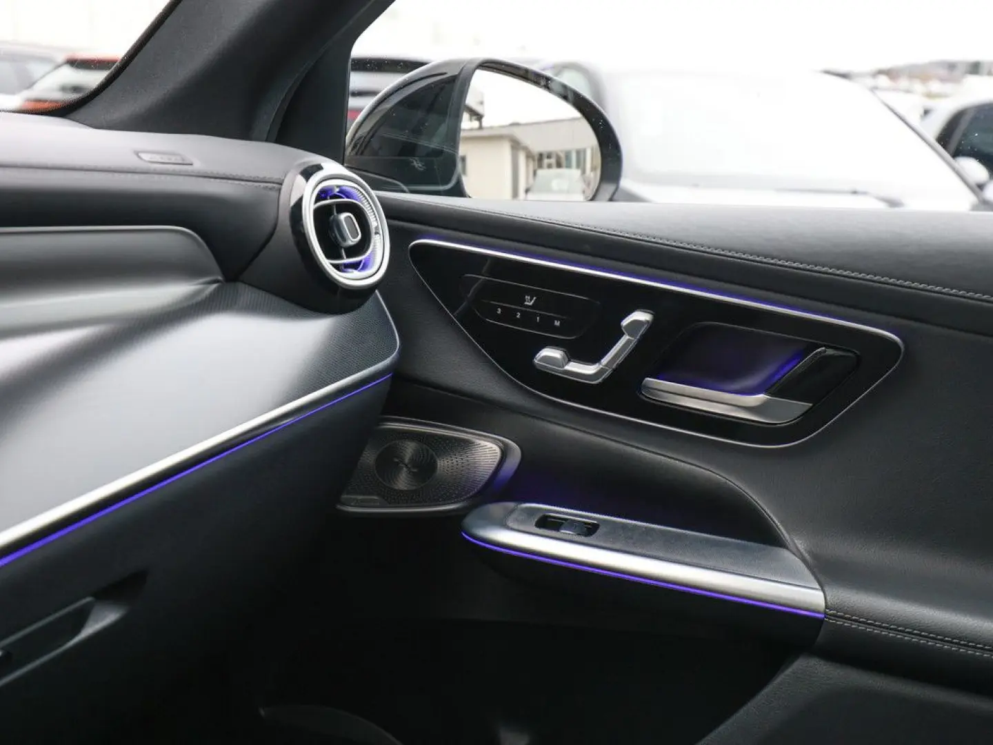 GLC 220 d 4M AMG Sport Advanced  AHK Abstandstem