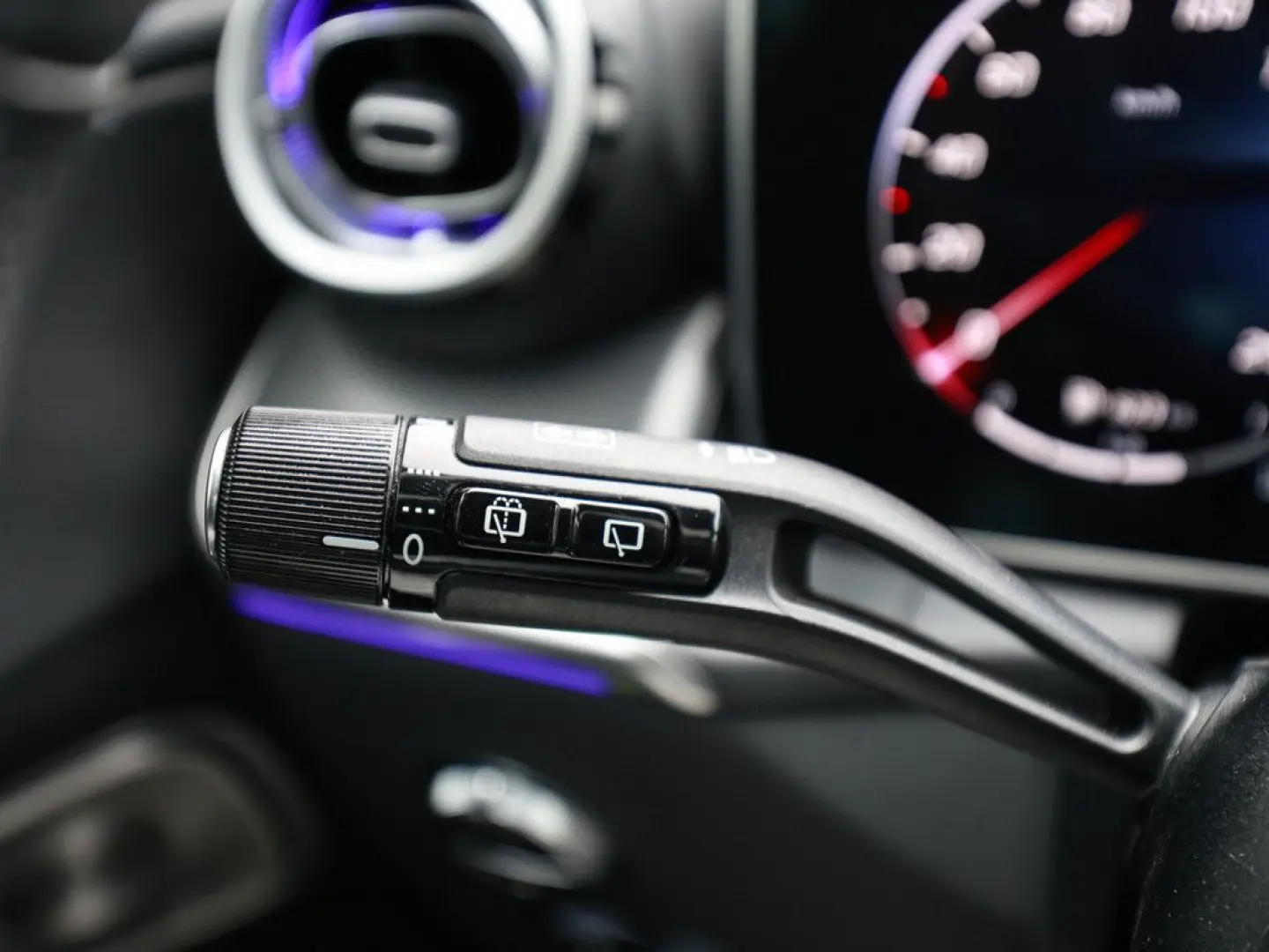 GLC 220 d 4M AMG Sport Advanced  AHK Abstandstem