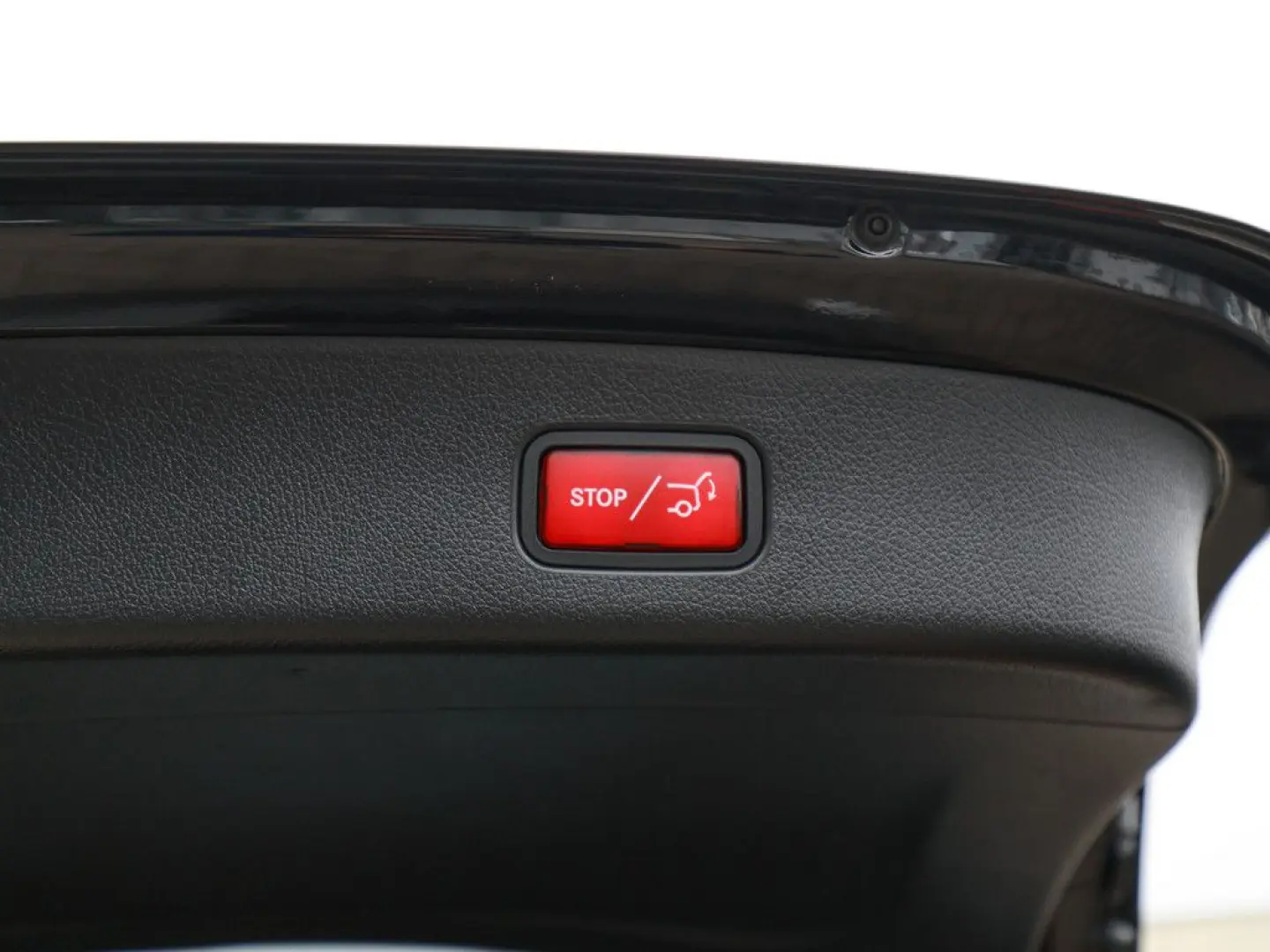 GLC 220 d 4M AMG Sport Advanced  AHK Abstandstem