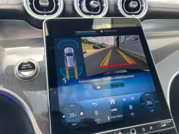 GLC 200 4M AMG 19'' LED Pano-SD Kamera Memory-P.