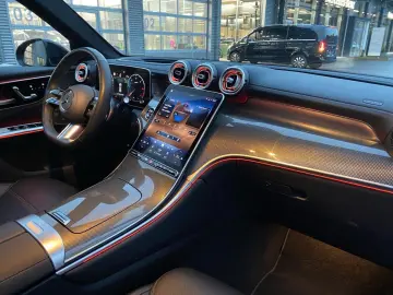 GLC 300 d 4M  AMG NIGHT AHK 360  MEMO PANO HUD