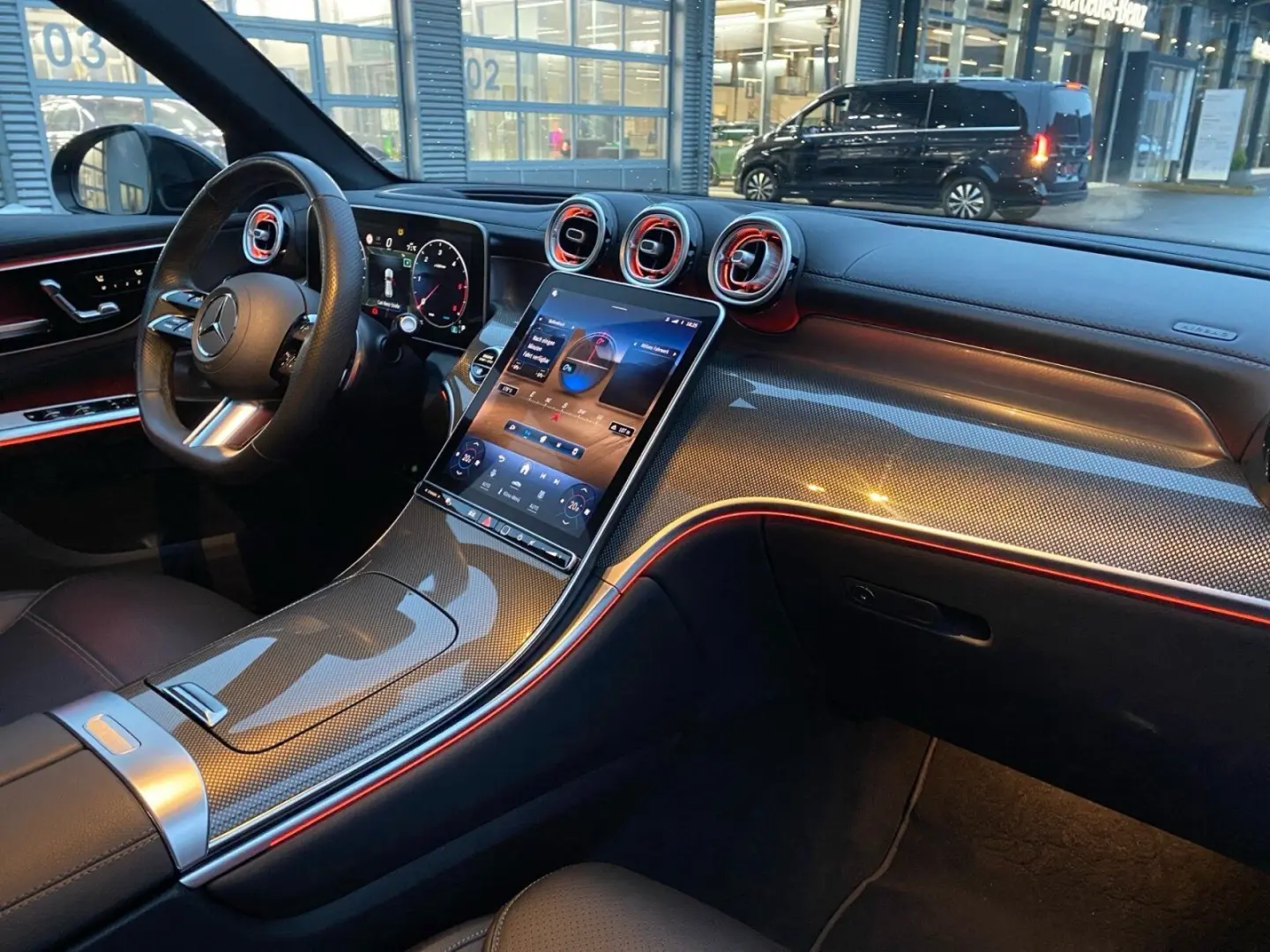 GLC 300 d 4M  AMG NIGHT AHK 360  MEMO PANO HUD