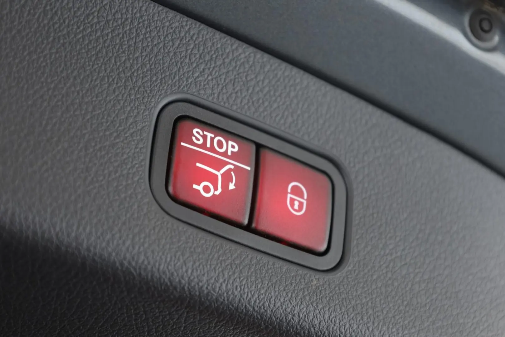 GLC 300 4M AMG Premium Plus DIGITAL Pano HUD 360