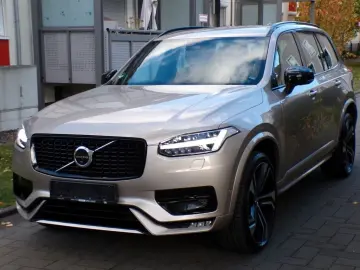 Volvo XC90 B5 AWD R Design  7.Sitze 360  ACC Luft 22.Z
