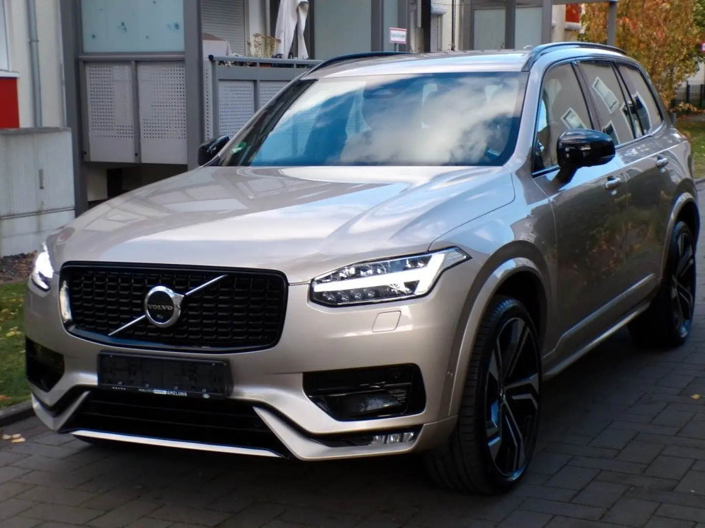 Volvo XC90 B5 AWD R Design  7.Sitze 360  ACC Luft 22.Z