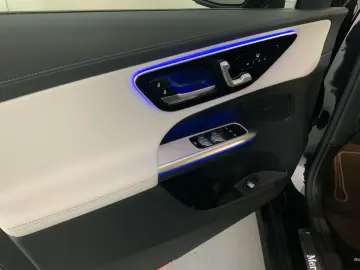 GLC 300 d AMG-Line Pano RüCam Night-Pak Memory