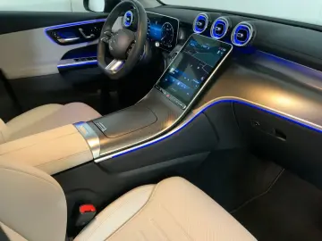 GLC 300 d AMG-Line Pano RüCam Night-Pak Memory