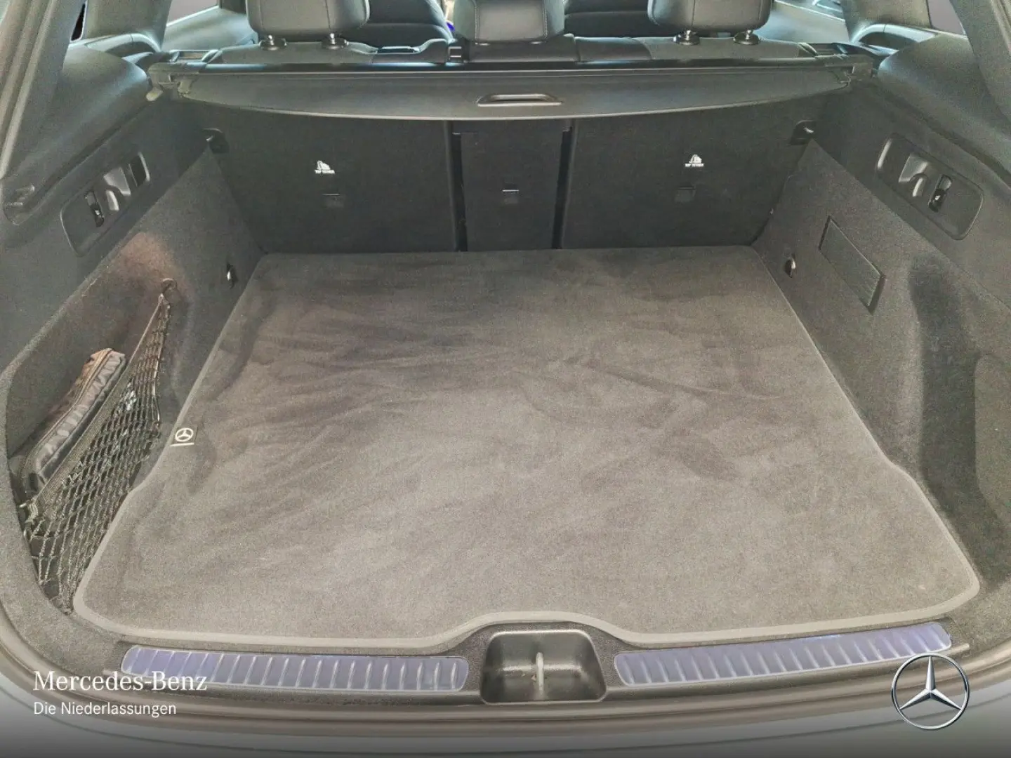 GLC 220 d 4M AMG PANO Burmester Trittbretter 19