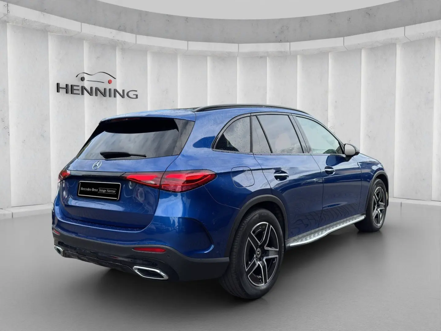 GLC 220 d AMG 4M Distronic Pano Burm Tritt Night