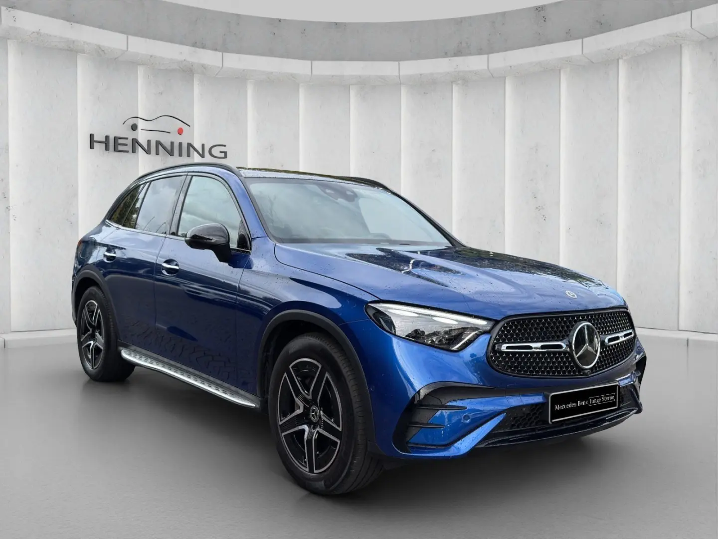 GLC 220 d AMG 4M Distronic Pano Burm Tritt Night