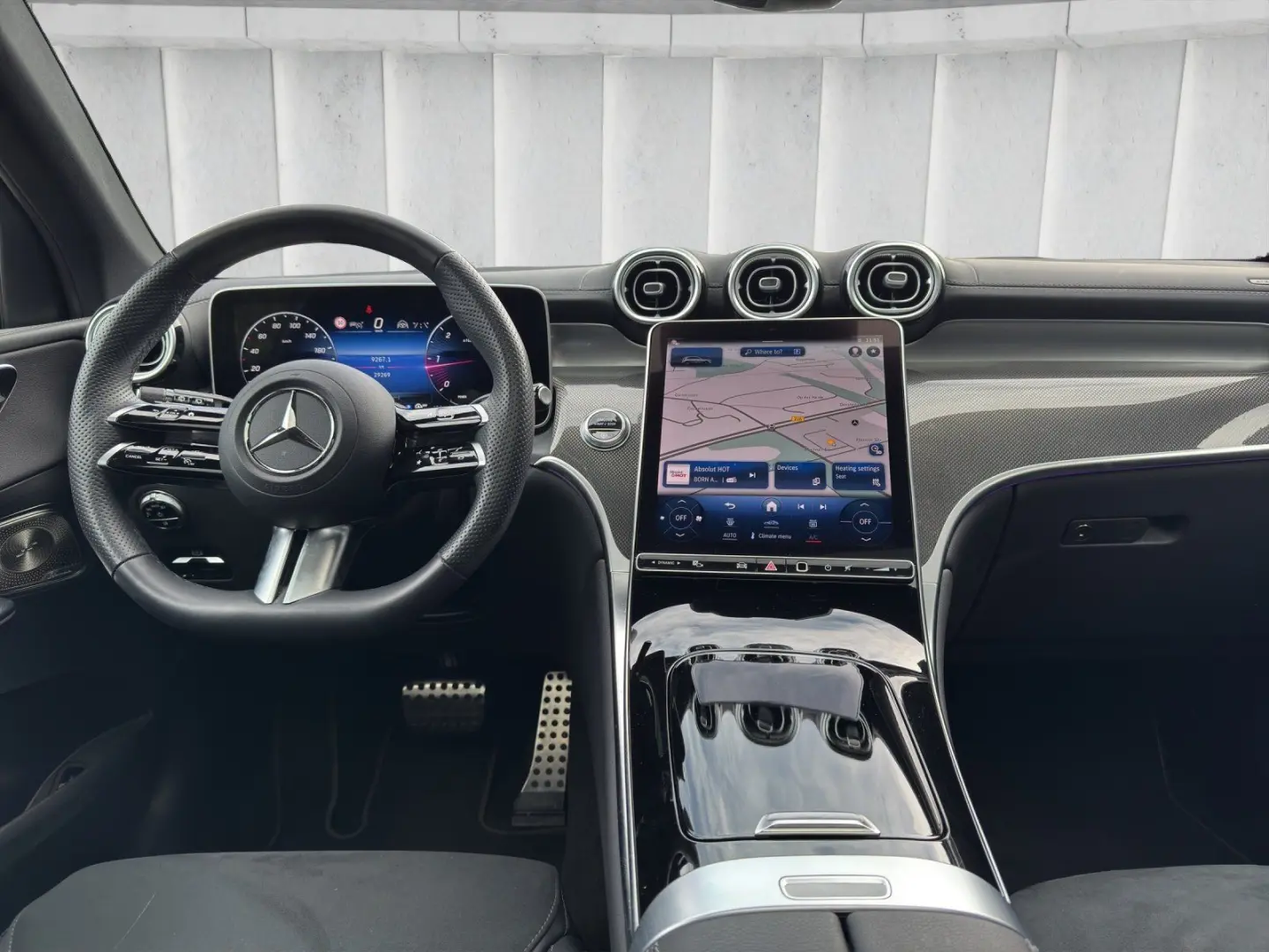 GLC 220 d AMG 4M Distronic Pano Burm Tritt Night