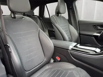 GLC 220 d AMG 4M Distronic Pano Burm Tritt Night