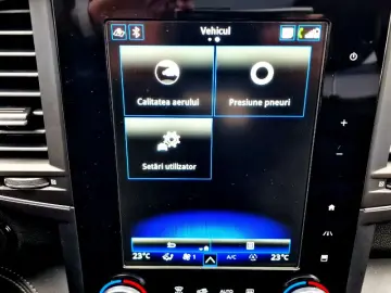 RENAULT KOLEOS 2.0 dCi 190 Initiale Paris XTronic 4WD