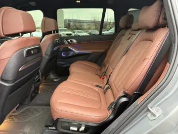 BMW X7xDriveM60i