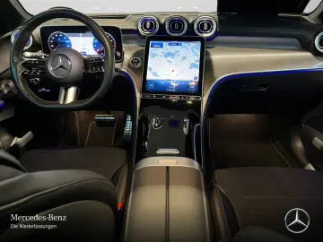 GLC 300 4M AMG Night Pano AHK Trittbr Burmester